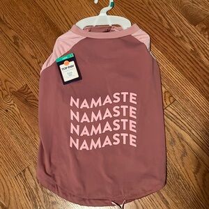 🐶NWT. LARGE DOG TEE 🐶